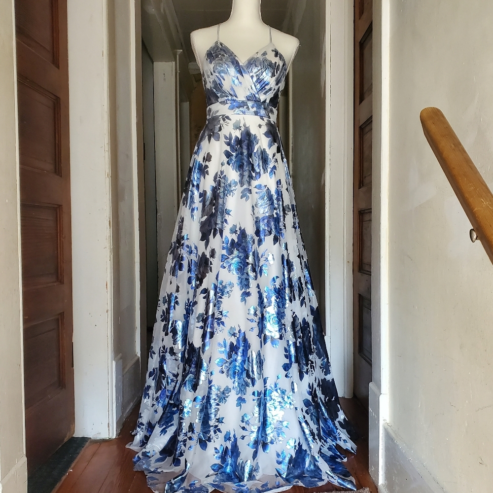 City Vibe Surplice Floral Overlay Formal/Prom Gown